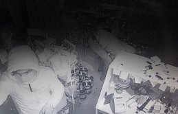 Film gibi soygun kamerada!