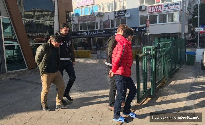 Keserle PTT binasını soyan 2 hırsız tutuklandı 