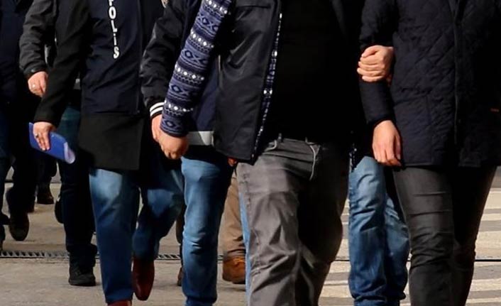 FETÖ'nün TSK yapılanmasına operasyon: 17 tutuklama