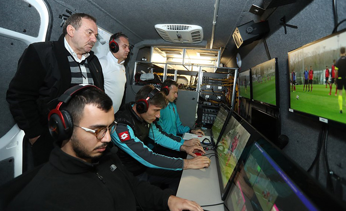 VAR hakemelere ek gelir oldu