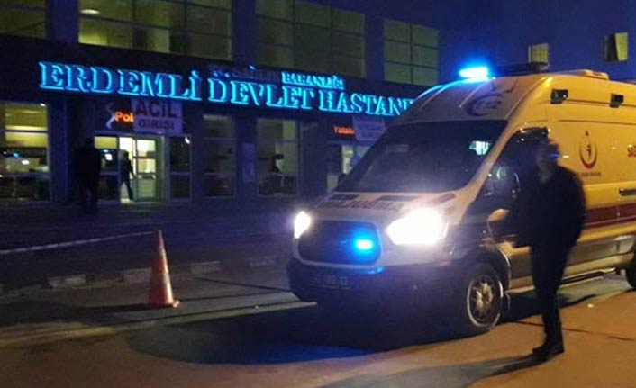 Katliam! Anne ve babasını av tüfeğiyle öldürdü