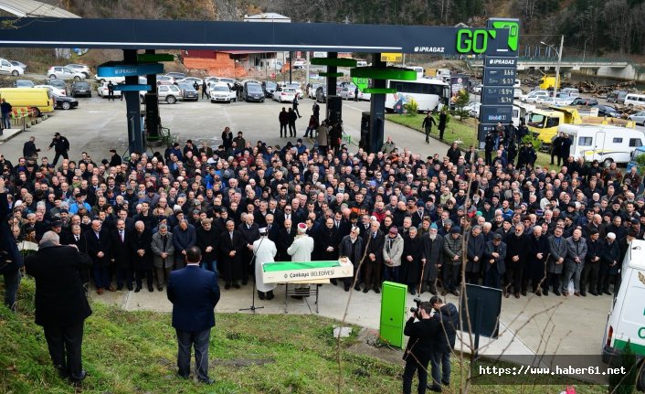 Hakyemez'den babasına son görev!