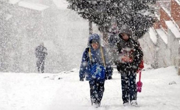 Bayburt’ta eğitime kar engeli