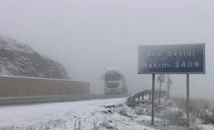 Kop Dağı Geçidi ulaşıma açıldı
