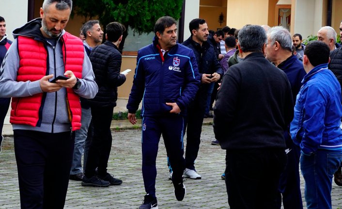 Futbol takımları cuma namazında buluştu