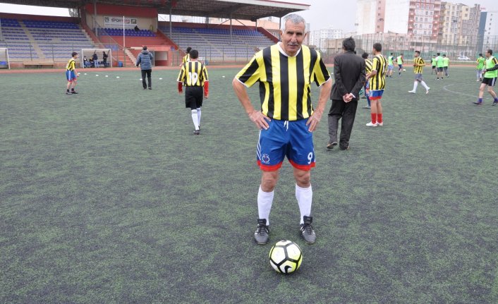 70 yaşındaki Trabzonlu transfer yaptı!