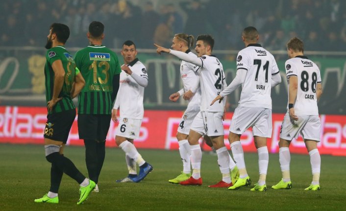 Beşiktaş, Akhisar'ı farklı geçti!