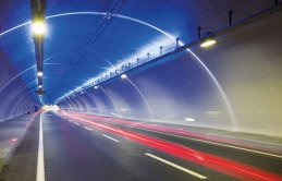 Akyazı tünellerinde çalışma