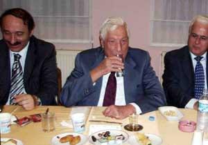 Bakan Özak İftarı Çan'da Açtı