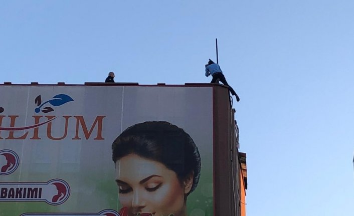 Eşi "Seni affettim" deyince intihardan vazgeçti