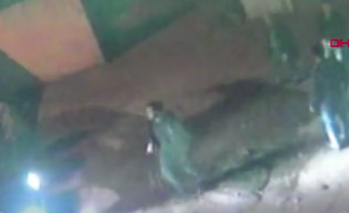 Suriyeliler birbirlerine girdi! İşte o anlar