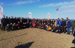 Trabzon'da olta balıkçılarından anlamlı organizasyon