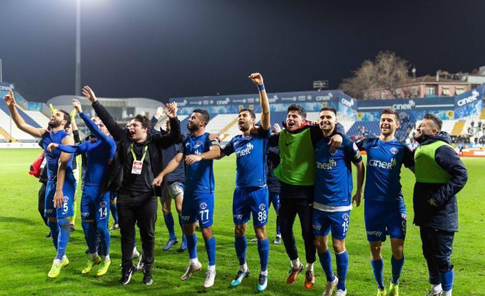 Kasımpaşa uzatmalarda çeyrek finalde!