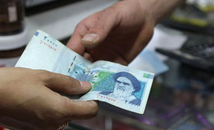 İran parasından 4 sıfır atıyor!