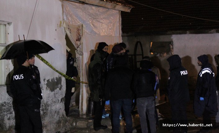 Anne ve iki çocuğu ölü bulundu