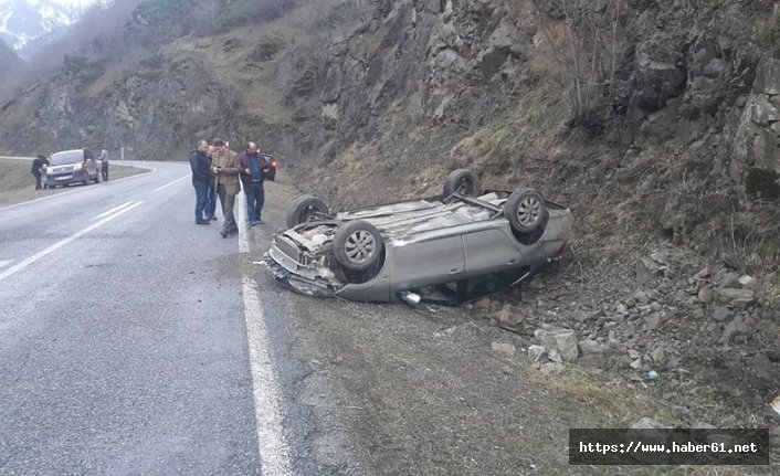 Takla atan araçtan kendileri çıktılar