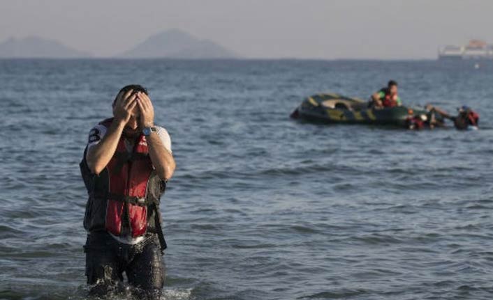 Akdeniz günde 6 düzensiz göçmene mezar oldu