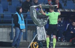 Hollanda'da flaş VAR kararı!