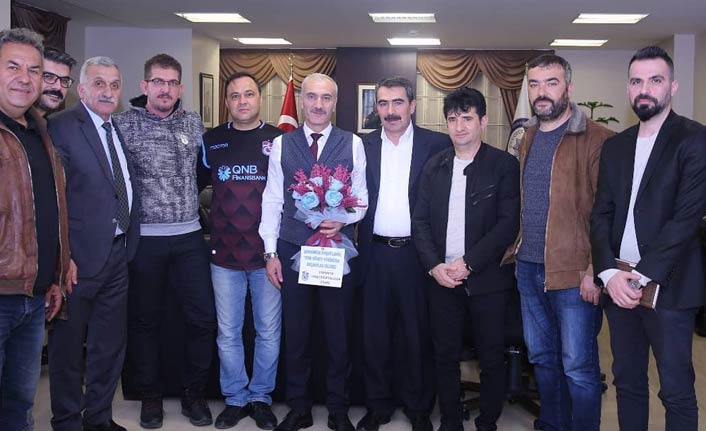 Trabzonsporlular'dan Trabzonlu Emniyet Müdürüne ziyaret