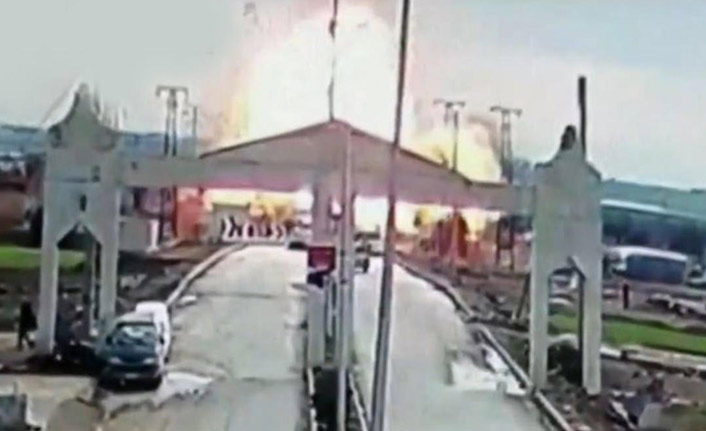 Sınır kapısının Suriye tarafında patlama!