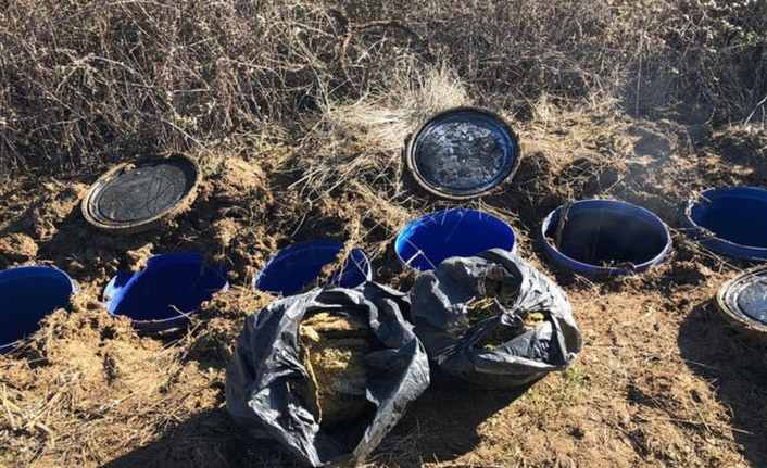 PKK sığınağında 5 ton uyuşturucu ele geçirildi