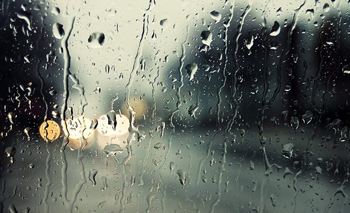 İstanbul, Kocaeli ve Antalya’ya Kuvvetli Yağış Uyarısı: Fırtına Kapıda