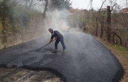 Kaşüstü asfaltlanıyor