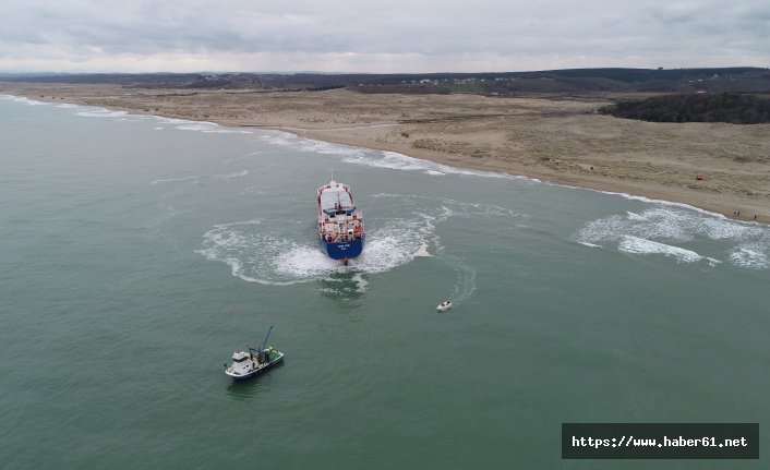Karaya oturan gemi kurtarıldı