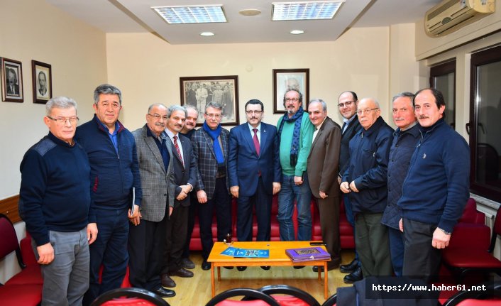 Genç “Trabzon  Sanatın Merkezidir"