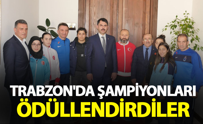Trabzon'da şampiyonları ödüllendirdiler