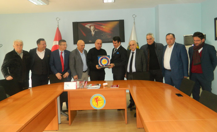 Çim Hokeyi federasyon başkanından ASKF'ye ziyaret