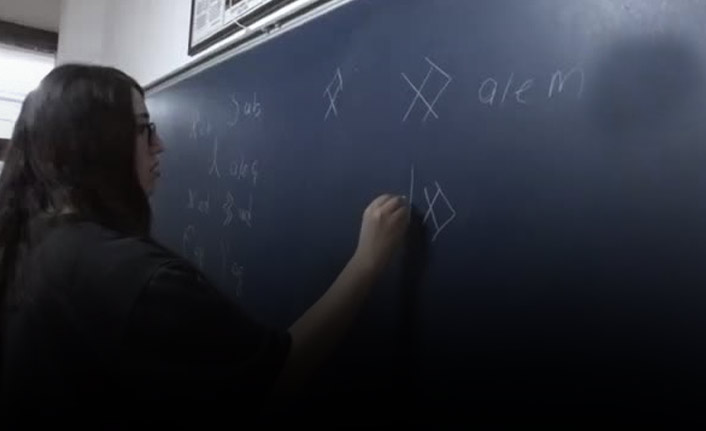 Trabzon’da Türklerin ilk alfabesini öğreniyorlar