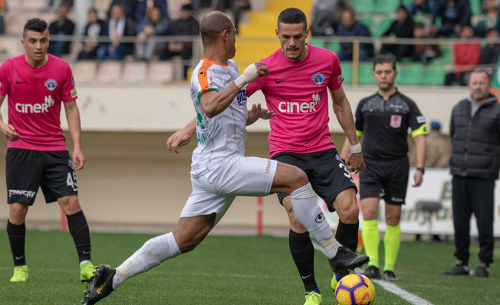 Alanyaspor'dan 3-0'lık galibiyet!