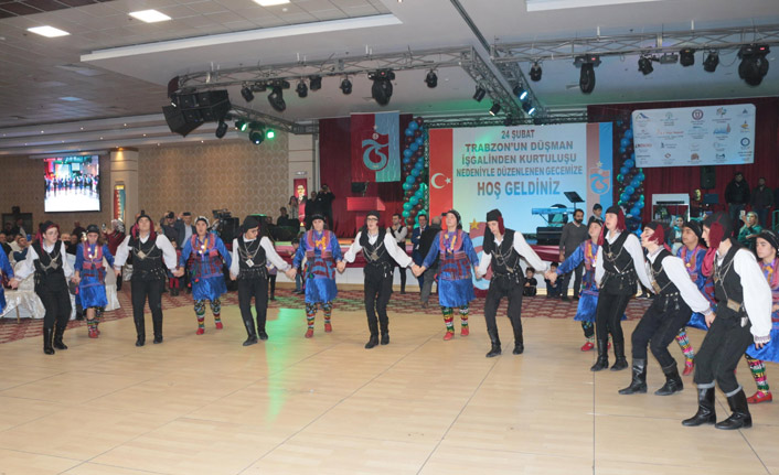 Balıkesir’deki Trabzonlulardan coşkulu gece