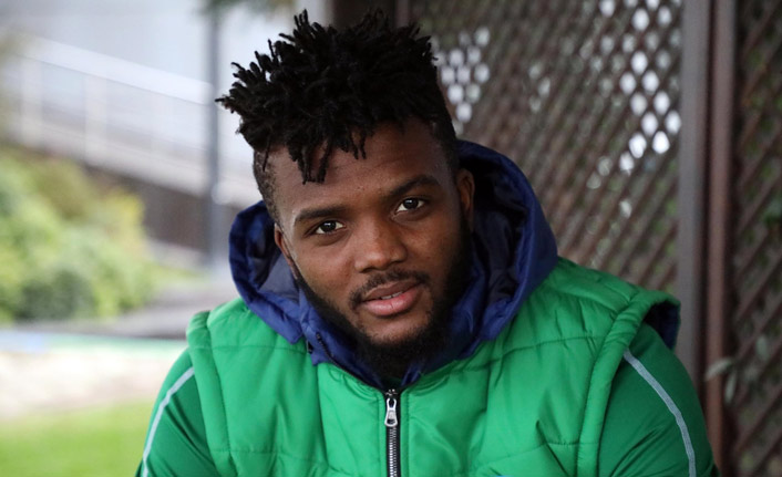 Rizesporlu Awaziem: "Turistik amaçlı değil üç puan için gidiyoruz"