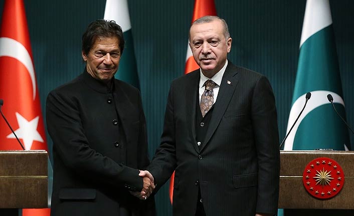 Cumhurbaşkanı Erdoğan, Pakistan lideriyle görüştü!