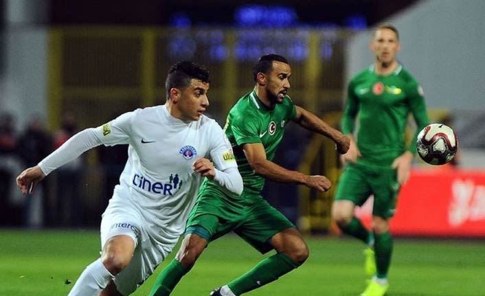 Akhisarspor yarı finalde