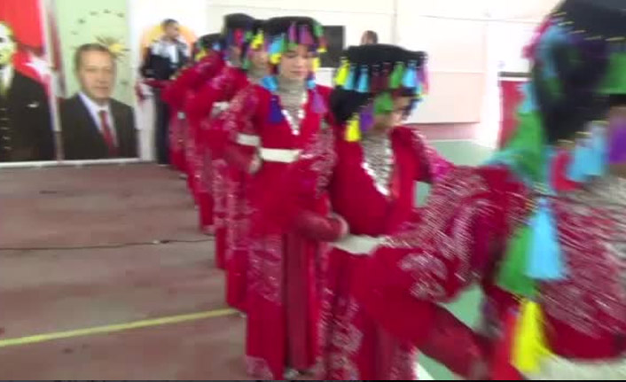 Kato Dağı'nda 'huzur halayı'