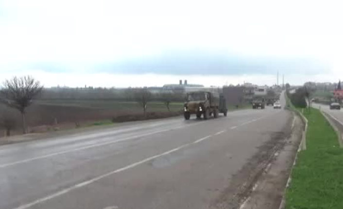 Sınıra askeri sevkiyat