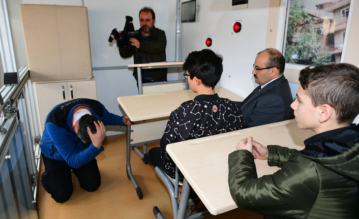 AFAD Deprem Simülasyon Tırı Trabzon'da