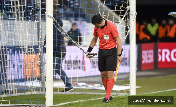 UEFA'yı zincirle protesto ettiler!
