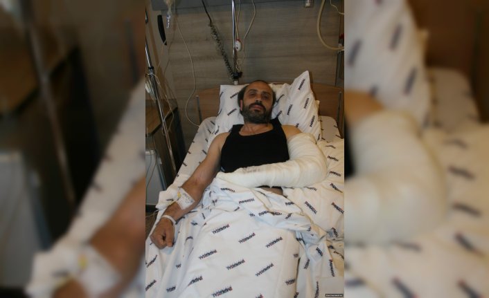 Geçirdiği tüm sakatlıklara rağmen bilek güreşinden kopamıyor