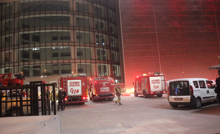 Adliye'de meydana gelen yangın korkuttu