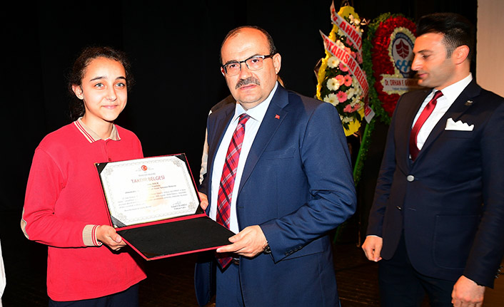 Trabzon'da İstiklal Marşı'nın Kabulu ve Mehmet Akif Ersoy anıldı