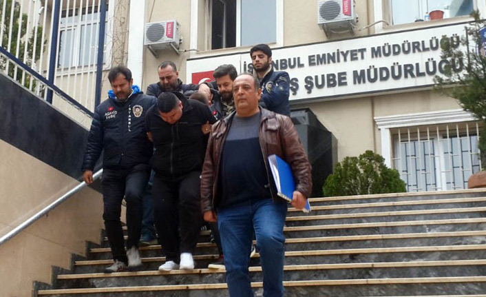 İş adamını takip ederek para dolu çantayı alıp kaçtılar