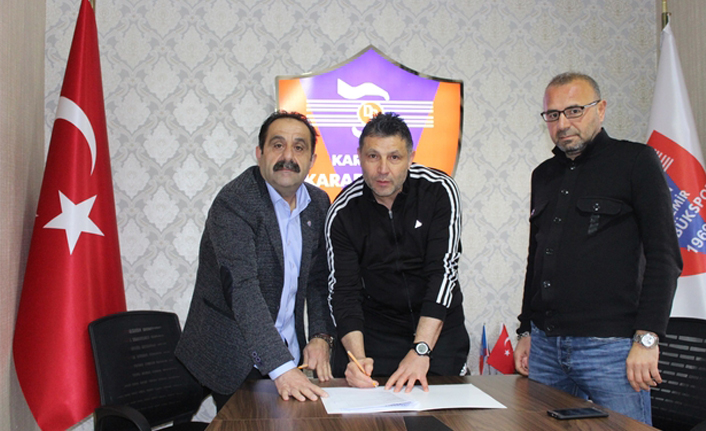 Kardemir Karabükspor yeni teknik direktörü ile imzaladı
