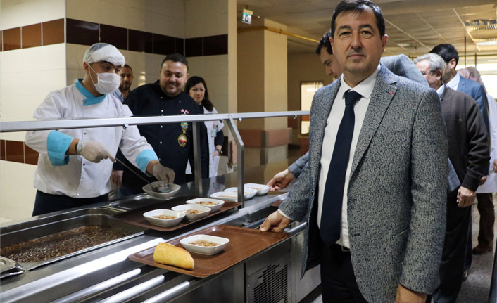 Hastane personeline Çanakkale menüsü