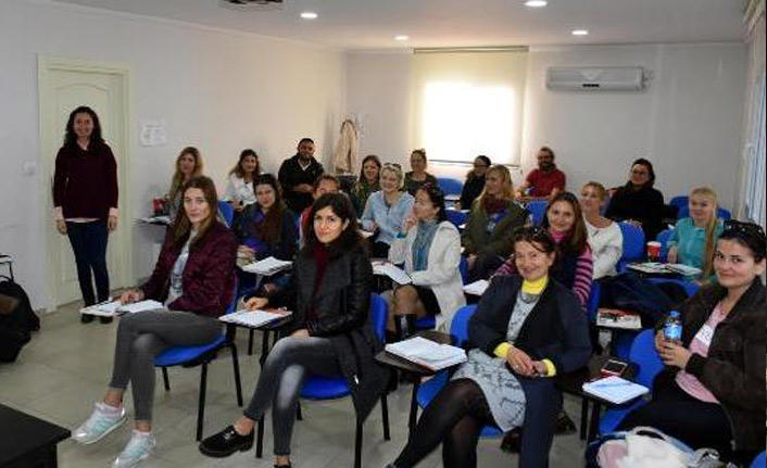 Yabancı gelinlerin Türkçe aşkı