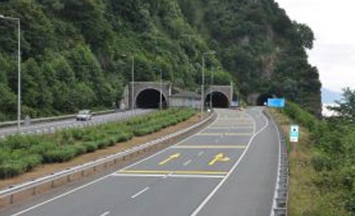 Karayolları uyardı - Çayeli Tüneli'nde çalışma