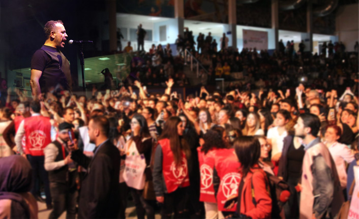 Haluk Levent'ten Öykü Arin ve lösemi hastalarına destek konseri